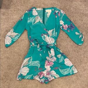 Yumi Kim Romper size small